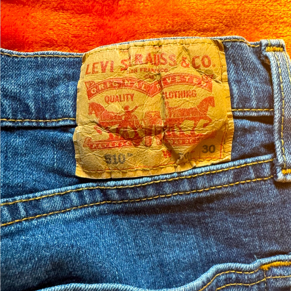 510 Blue Levi Jeans